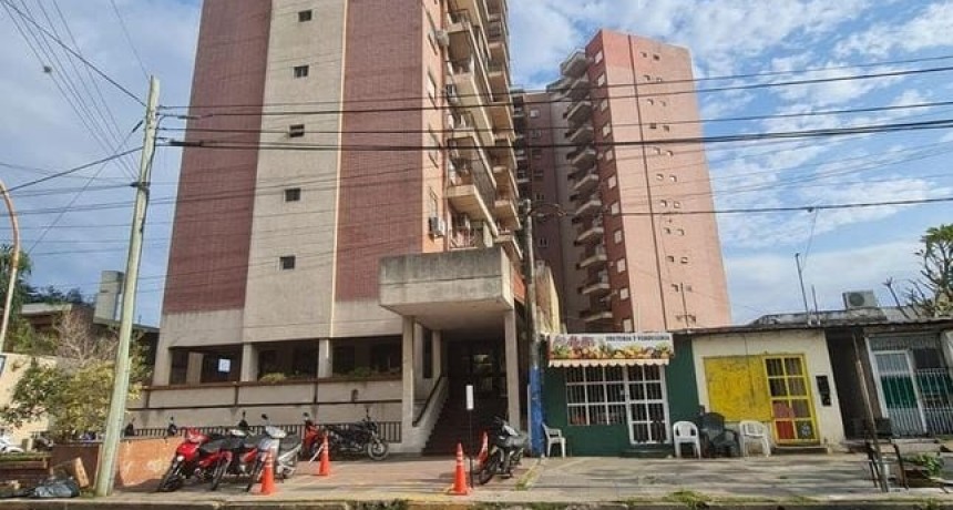 Intenso trabajo de Secheep para reparar un transformador en el macrocentro de Resistencia