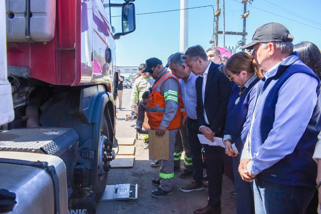 EL GOBERNADOR ZDERO PRESENTÓ EL PLAN INTEGRAL DE ORDEN Y PROTECCIÓN, EN RUTAS CHAQUEÑAS