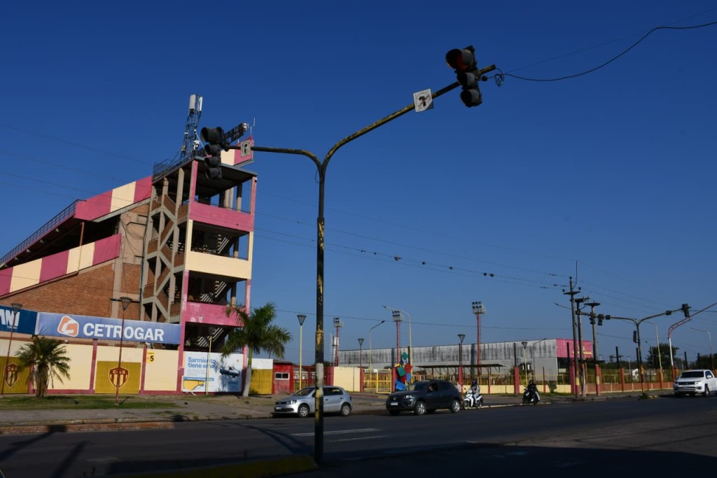 DESDE ESTE JUEVES 10, EL SEM&Aacute;FORO DE FOTHERINGHAM Y AVENIDA ALVEAR SER&Aacute; DE DOS TIEMPOS