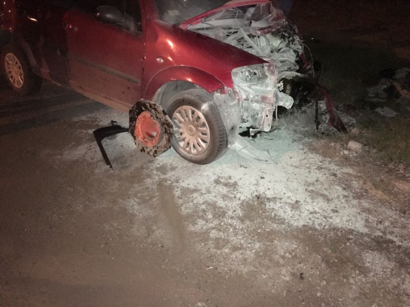 Accidente entre tres vehículos en Ruta 16 km.34 deja tres víctimas fatales