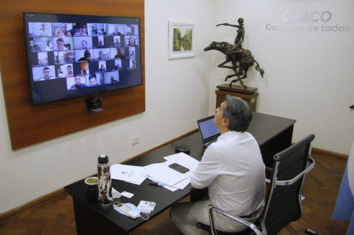 Chaco conectado: Capitanich, ENACOM, ECOM y cableoperadores de toda la provincia avanzan en el plan de universalización de servicios de internet
