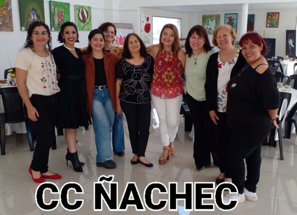 Exitoso té solidario realizó el Centro Cultural Ñachec en el Museo de Esculturas
