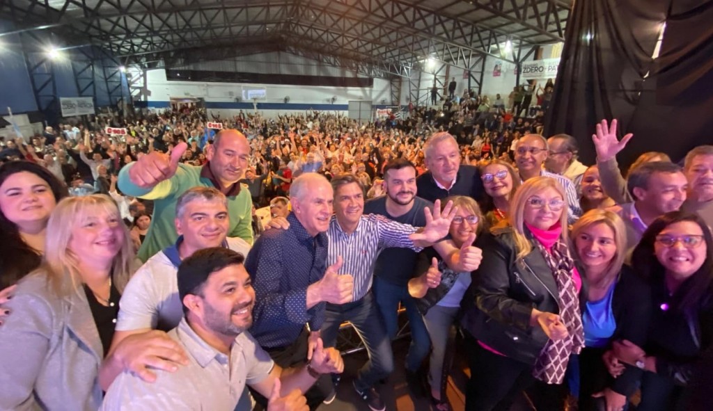 Zdero “los resistencianos me tendrán acompañando a Roy Nikisch, nuestro próximo intendente”