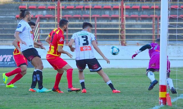 Federal "A"  Sarmiento se tuvo que conformar con el punto en el clásico