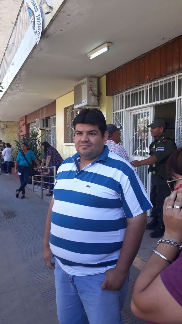 Con esperanzas en lograr una condena ejemplar, el hijo del quinielero Vega de Sáenz Peña sigue reclamando justicia.