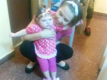 El INSSSEP ya respondió a los reclamos de la madre de Luana Milagros la pequeña que padece Microcefalia con Sindrome de West 