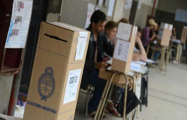 En Sáenz Peña 13 candidatos pujan por la intendencia