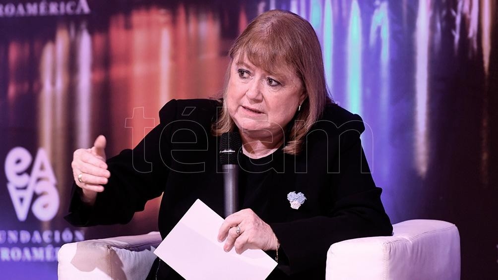 La ex canciller Susana Malcorra afirmó hoy que "no es debatible" que en Bolivia se produjo un golpe de Estado 