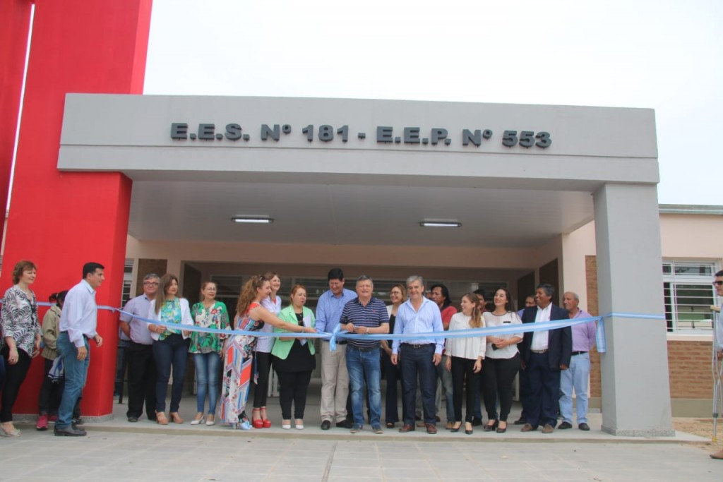 Inauguración de un Complejo Educativo en Fortín Lavalle
