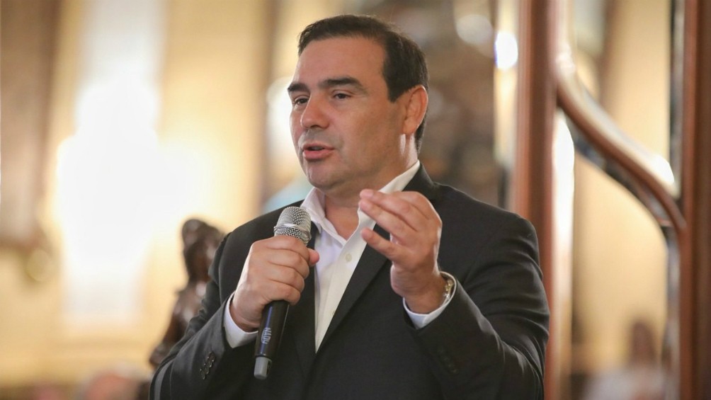 Valdés anticipó que pedirá a Fernández que complete el incremento de la coparticipación federal