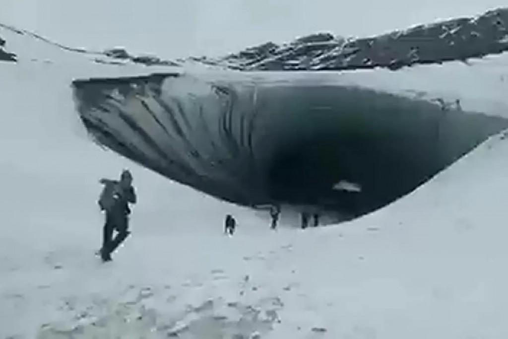 VIDEO | Ushuaia: un turista brasileño murió aplastado por un trozo de hielo que se desprendió en una cueva