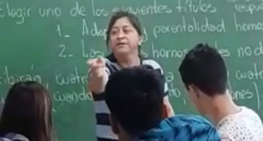 VIDEO | Una mamá entró al aula y atacó a un alumno que le hacía bullying a su hijo