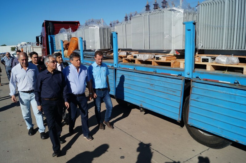 PEPPO ENTREGÓ TRANSFORMADORES PARA FORTALECER EL SISTEMA ELÉCTRICO: "INVERTIMOS PARA MEJORAR LA CALIDAD DE VIDA DE LOS CHAQUEÑOS"