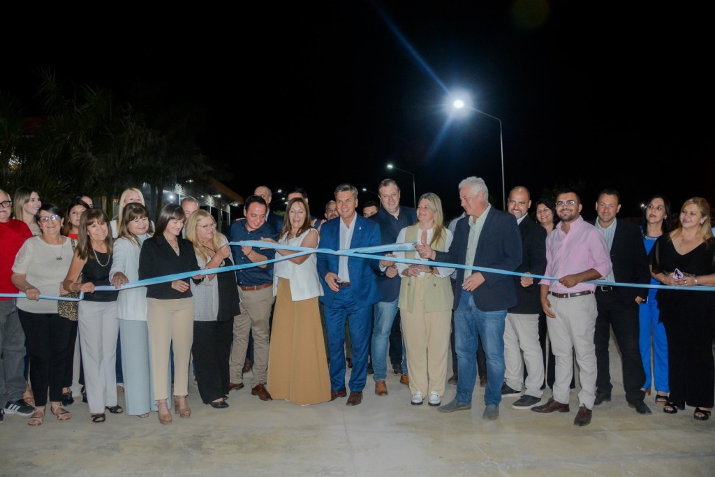 Zdero acompañó el 80° aniversario de Santa Sylvina con múltiples inauguraciones y entregas