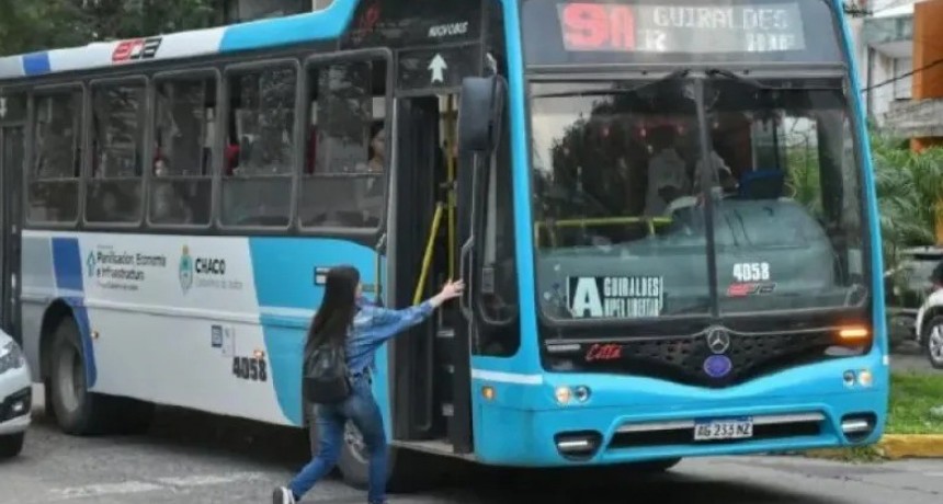 Colectivos: empresarios piden a la UTA pagar el aguinaldo en dos veces