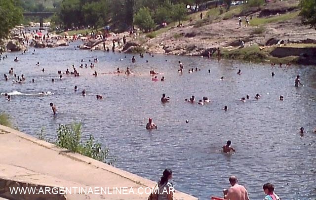 El municipio informa que en Resistencia no hay balnearios habilitados para refrescarse
