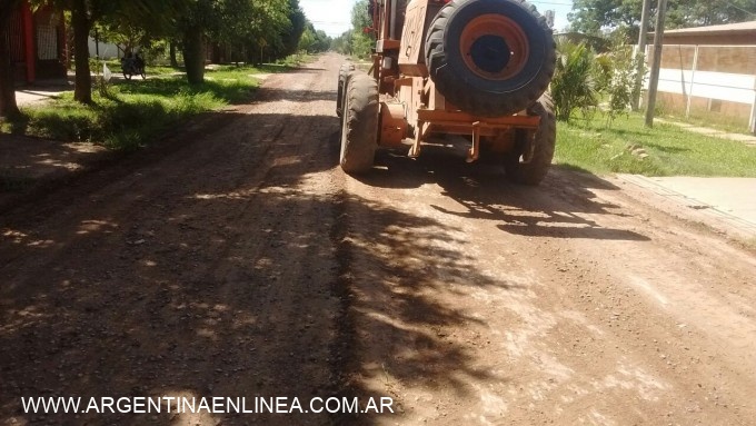 La Municipalidad reinicia los trabajos de mantenimiento de calles de tierra