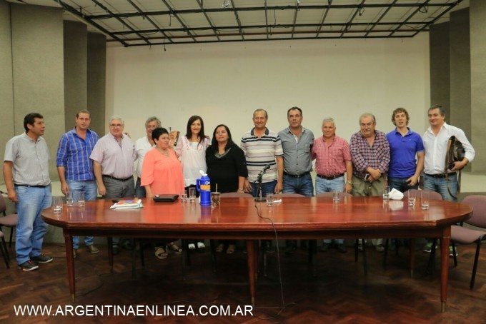 VILLA ÁNGELA: EL VICEGOBERNADOR PROYECTÓ ASISTENCIA A PRODUCTORES JUNTO A INTENDENTES DEL SUDOESTE