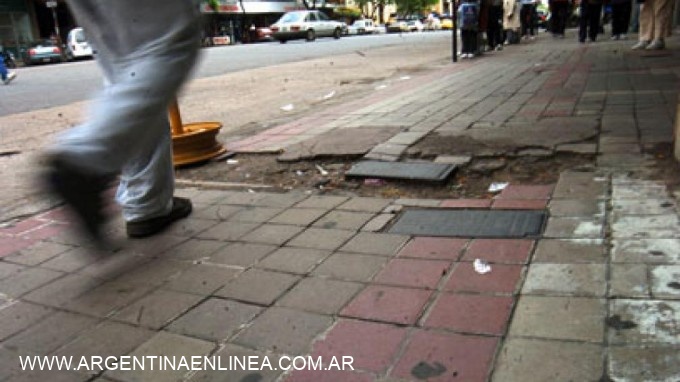 Relevamiento de veredas: el municipio busca alternativas de intervención