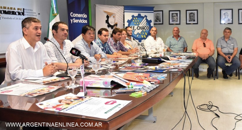 SE PRESENTÓ LA CANASTA ESCOLAR 2017 CON 25 PRODUCTOS A $449