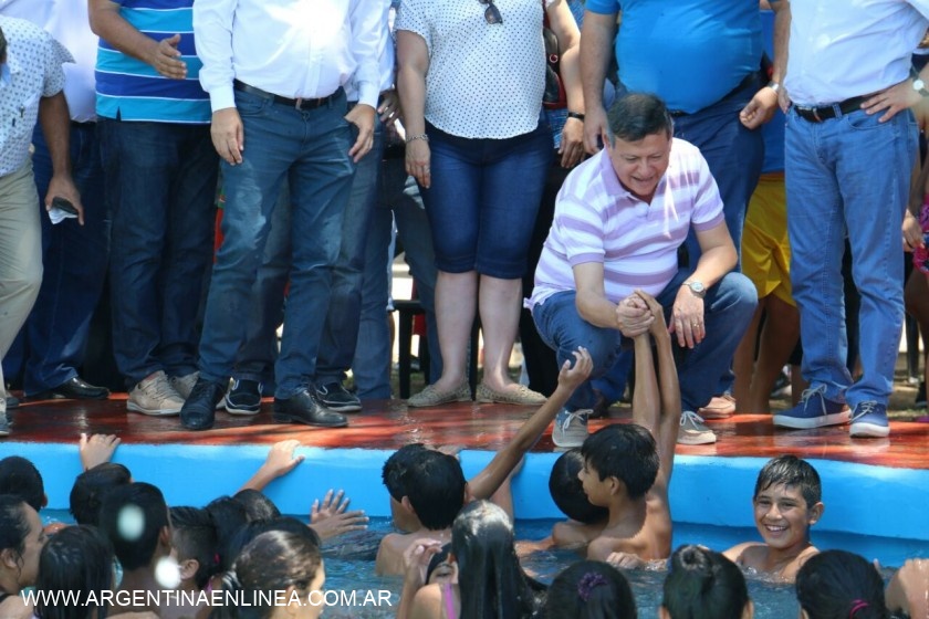 EN EL CIERRE DE VERANO, ESCUELA Y FAMILIA PEPPO CONVOCÓ A LA COMUNIDAD A SUMARSE AL "COMPROMISO EDUCATIVO"