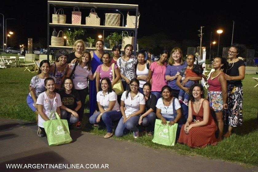 EN EL DÍA DE LA MUJER, ARTESANAS QOM COMPARTIERON SUS SABERES