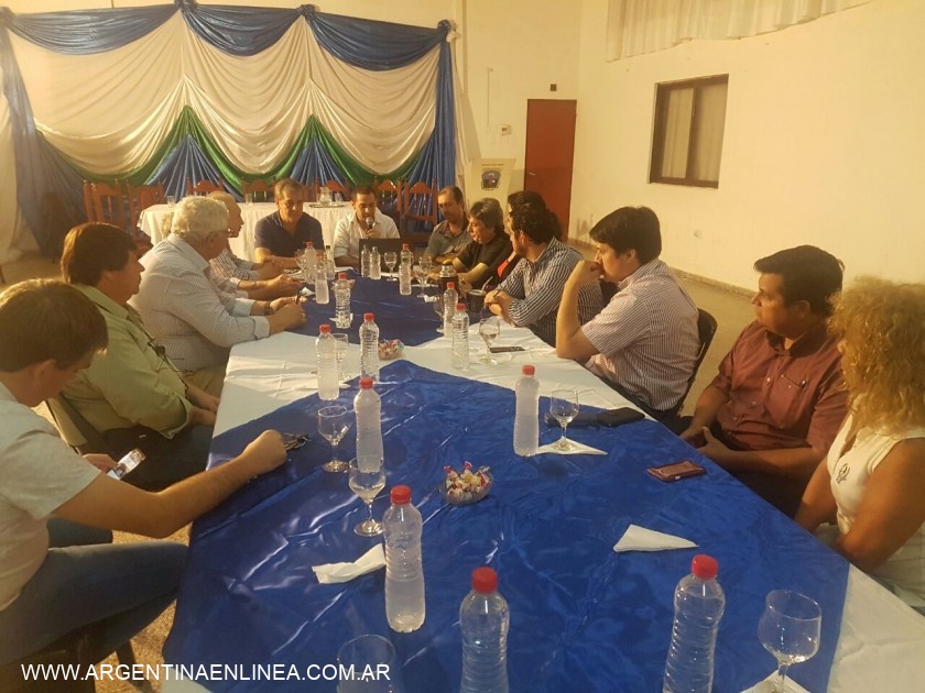 INTENDENTES DE LOCALIDADES DEL CENTRO RATIFICARON APOYO POLÍTICO E INSTITUCIONAL A PEPPO