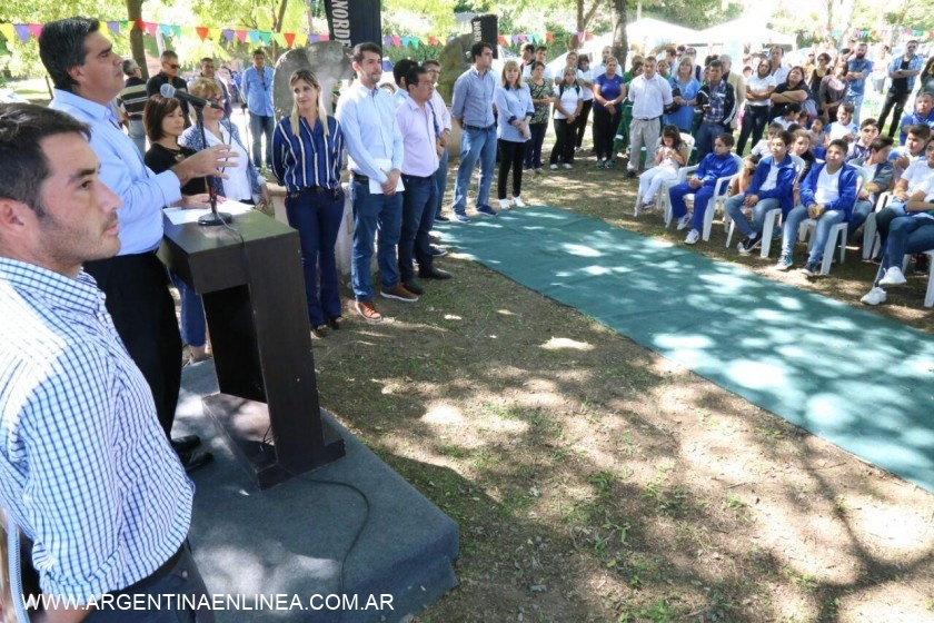 Capitanich presentó el plan de abordaje cultural, turístico y deportivo  Tu barrio, tu lugar