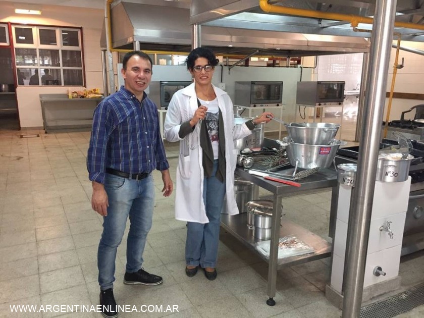 SALUD HABILITO LA NUEVA COCINA DEL PERRANDO