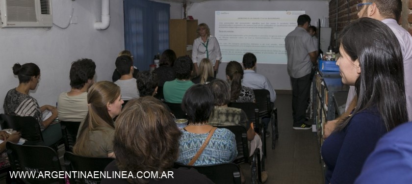  El municipio capacita a emprendedores