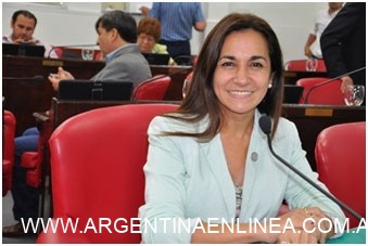Evalúan incorporar un capítulo de Educación Bilingüe Intercultural al Estatuto Docente