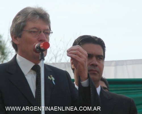 SAGER CONFIRMA CANDIDATURA A GOBERNAR LA PROVINCIA: 
