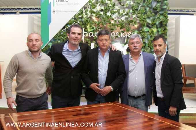 En la FERIA INTERNACIONAL DEL MUEBLE, Peppo destacó el potencial productivo forestal de la región