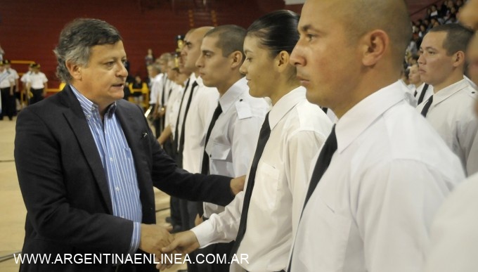 Nuevos agentes penitenciarios: "Su objetivo es lograr la reinserción definitiva de los internos", destacó Peppo