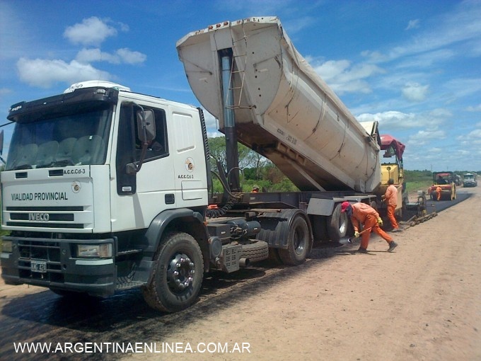 TAREAS FINALES EN EL PUENTE DEL ARROYO TUCÁ