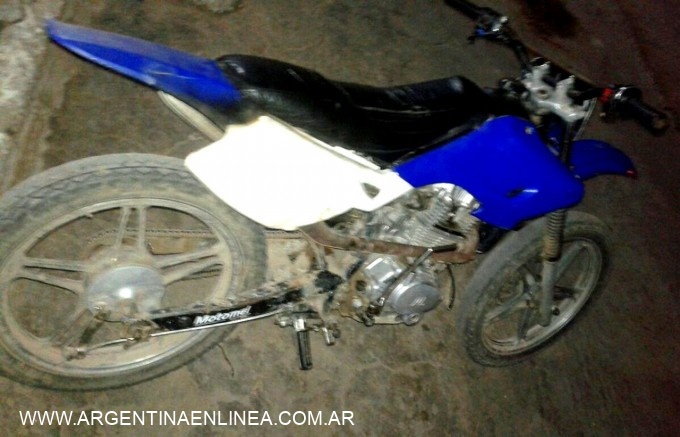 CAMINERA SECUESTRA UNA MOTO ROBADA EN PUESTO DE CONTROL ANTEQUERAS