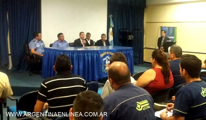 CAMINERA COMIENZA LA ETAPA DE PERFECCIONAMIENTO A CHOFERES DE AMBULANCIA DEL MINISTERIO DE SALÚD