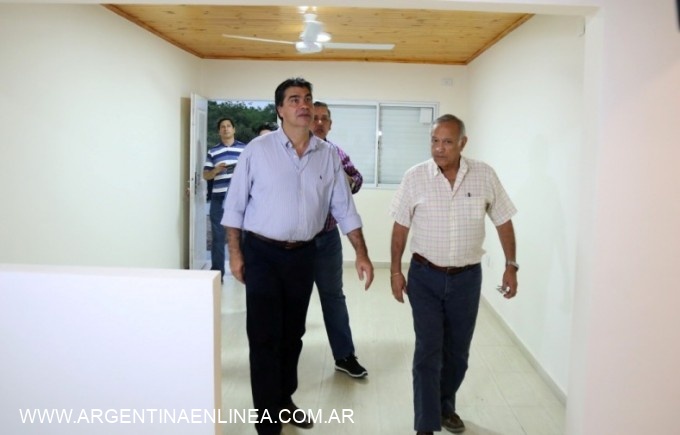 Capitanich recorrió las viviendas que sorteará el Bingo 2016 del Sindicato de Trabajadores Municipales
