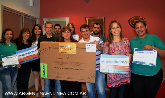 AMBIENTARTE: LOS ALUMNOS DE LA UEP Nº 161 DE BARRANQUERAS RECIBIERON EL PREMIO