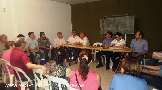 Bolatti con vecinos del Golf Club y Mujeres Argentina: Acuerdan trabajo conjunto para mejorar los barrios