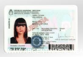 GOBIERNO INSTA A RENOVAR DNI Y PASAPORTE PARA SALIR DEL PAÍS