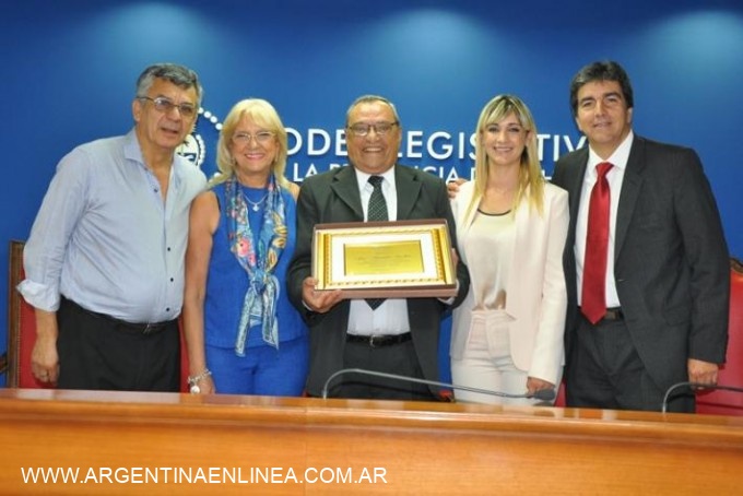 La Legislatura rindió homenaje al periodista José Arístides Cochia