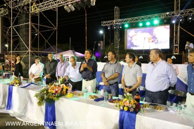 Capitanich participó del Bingo de Trabajadores municipales que congregó a más de 16 mil personas