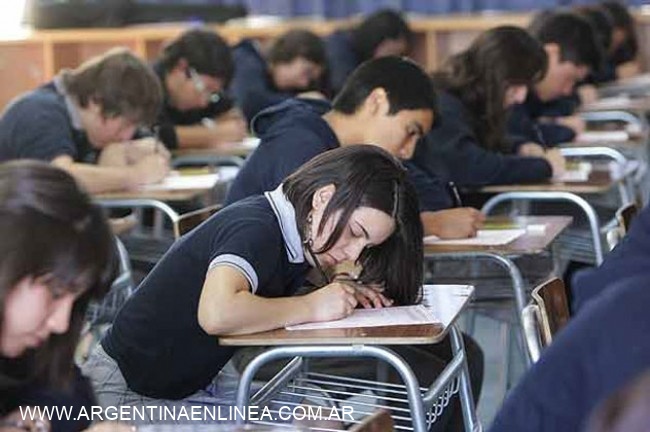 DEFENSA AL CONSUMIDOR INFORMA QUE VENCE EL PLAZO PARA COMUNICAR ARANCELES 2017 DE ESCUELAS PRIVADAS