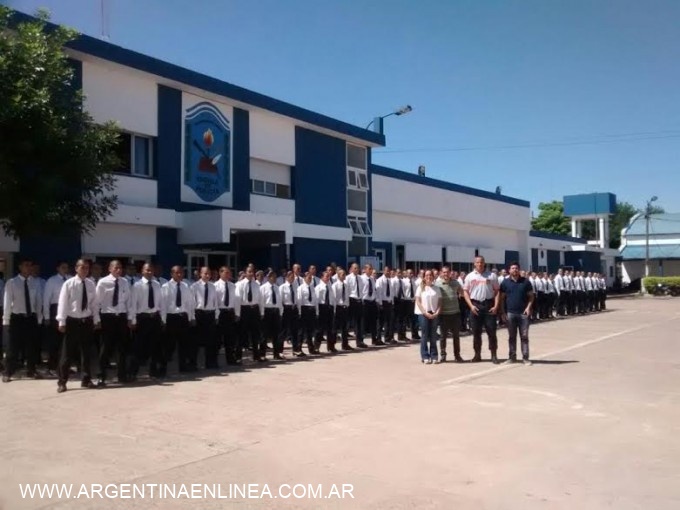MÁS DE 300 CADETES PARTICIPARON DE TALLERES AMBIENTALES