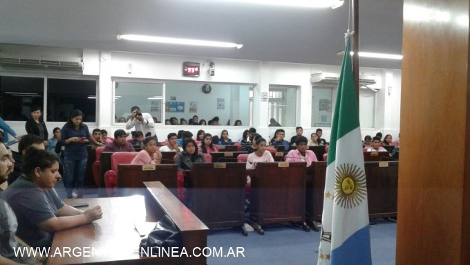 130 ESTUDIANTES DE EL IMPENETRABLE PARTICIPARON DEL PRIMER CONGRESO PROVINCIAL DE ESTUDIANTES SECUNDARIOS