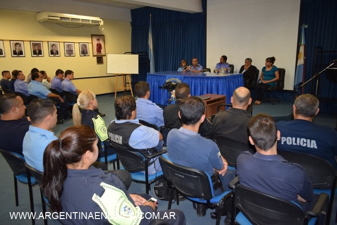 SE PRESENTÓ EL CURSO DE PERFECCIONAMIENTO PARA CONDUCTORES POLICIALES