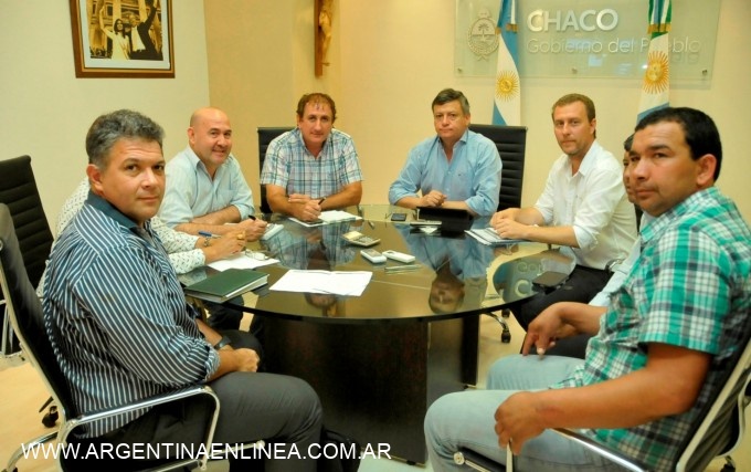 EL GOBERNADOR PEPPO Y EL INTENDENTE DE LA ESCONDIDA ACORDARON LA CONTINUIDAD DE OBRAS