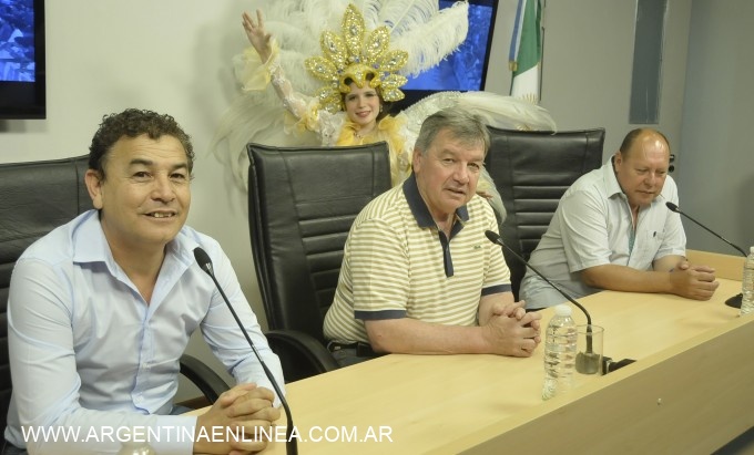 VILELAS SE PREPARA PARA ABRIR LA TEMPORADA DE CARNAVALES CHAQUEÑOS 2017
