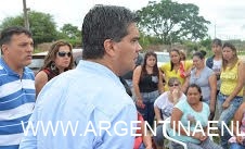 Nueva recorrida del intendente Capitanich por distintas barriadas de Resistencia